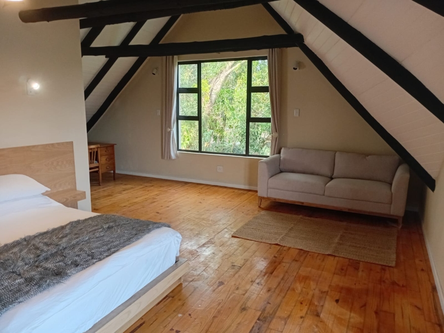 To Let 4 Bedroom Property for Rent in Cintsa East Eastern Cape